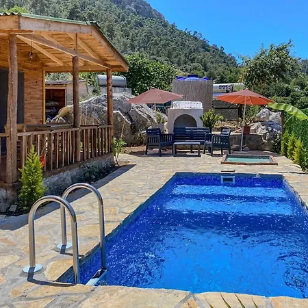 W Pool 10 Min To Syma Castle In Ferienhaus *